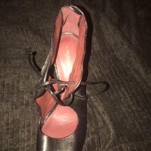 Coach heels size 8